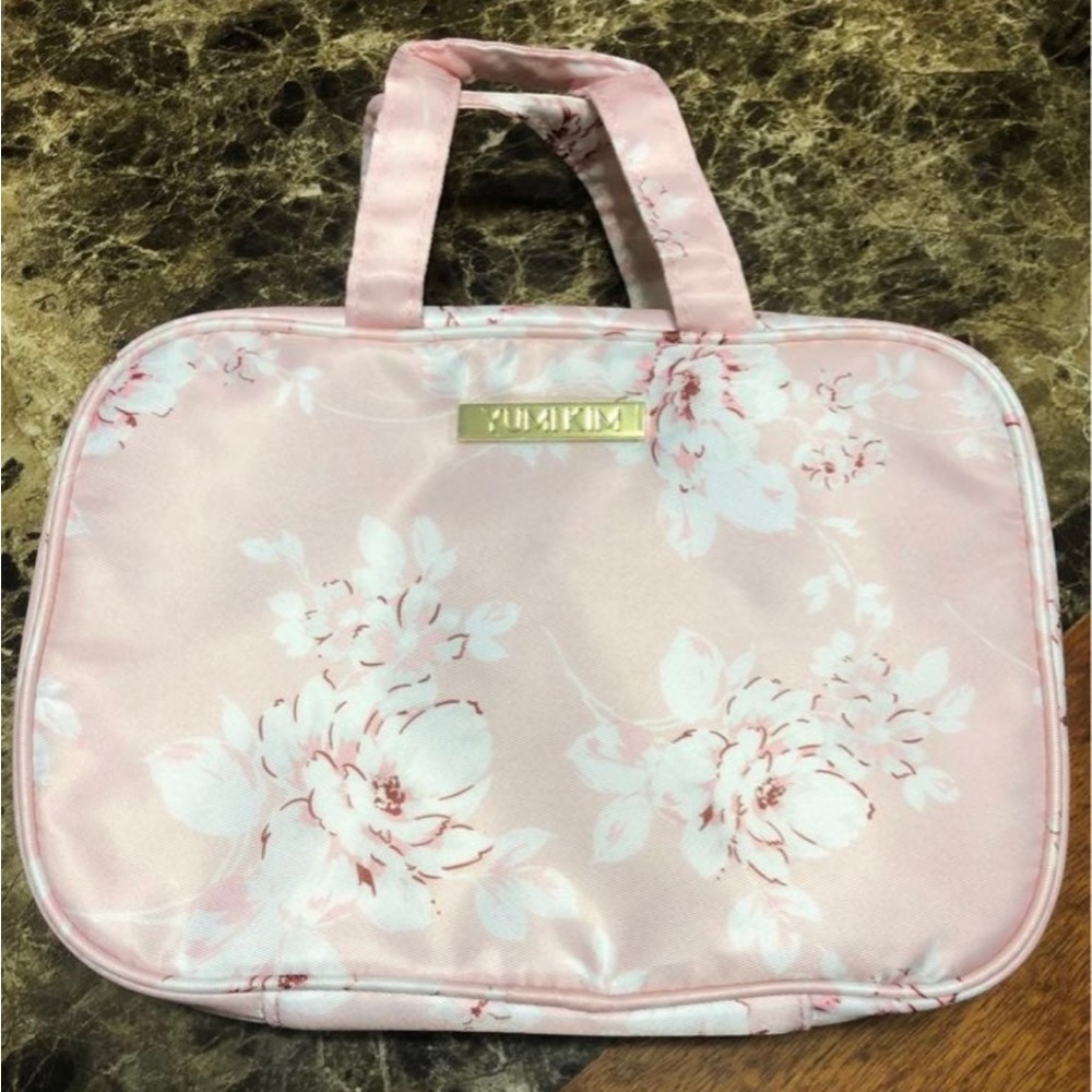 Yumi Kim Hanging Train Case